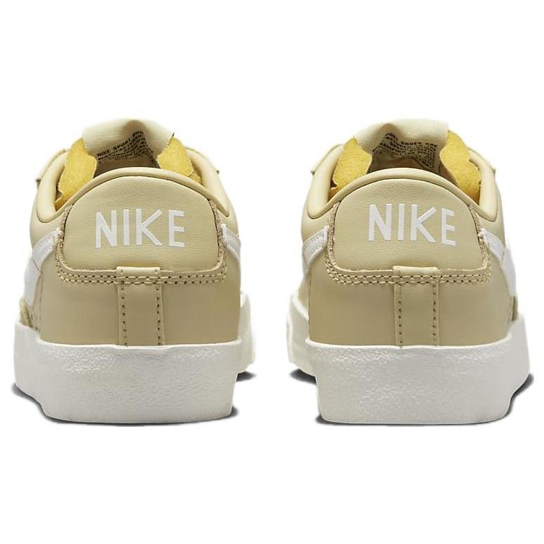(WMNS) Nike Blazer Low 77 'Brown' Women's DC4769-701