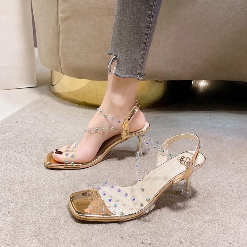 Модные женские босоножки на тонком каблуке 2025 Лето Новые женские босоножки на высоком каблуке Цвет шампанского Французские босоножки со стразами для женщин