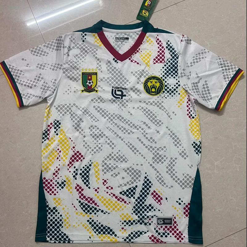 Cameroon Home and Away Jerseys 2024 Custom World Cup National Team Soccer Shirts Short Sleeve Tops Cross-border Delivery Fan Edition