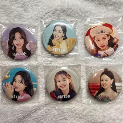 [ИСПОЛЬЗОВАН] Значок TWICE Наён Кан