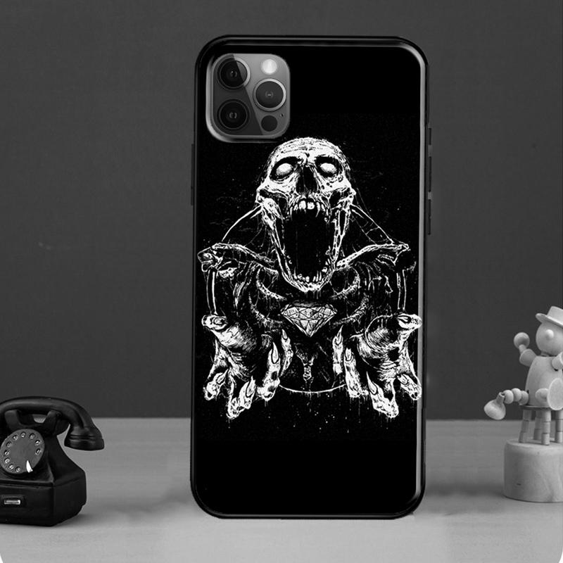 Gothic Fashion Skull Case For iPhone 11 14 Pro Max SE 2020 XR X XS Max 6S 7 8 Plus Cover For iPhone 12 13 Mini