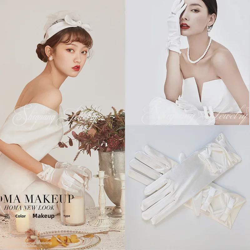 Hepburn Style Lace Bridal Gloves with Red and White Bow