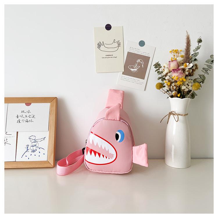 2024 новая корейская версия мультфильма детская нагрудная сумка для мальчиков красивая сумка через плечо модная детская сумка-мессенджер цельная доставка