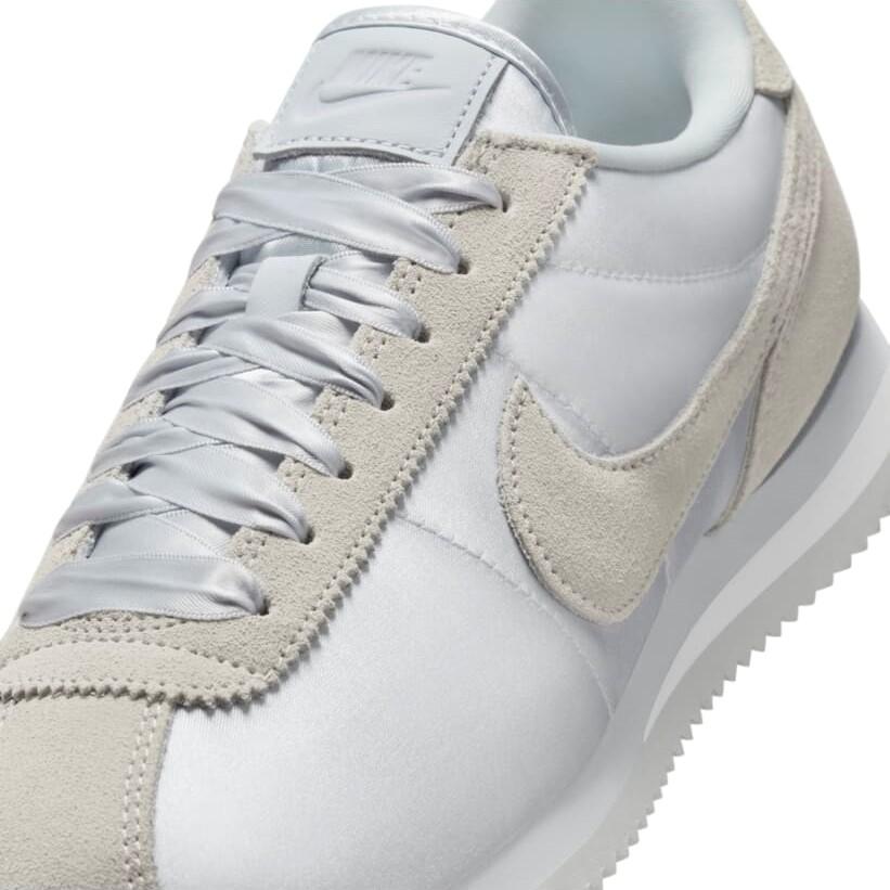 FV5420-001 Женские Nike Cortez Белый Сатин (Женский)