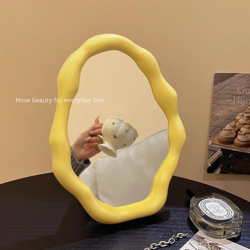 Зеркало для макияжа в скандинавском стиле, нестандартное зеркало для спальни, туалета, офиса, общежития, регулируемое настольное зеркало для эстетического косметического декора