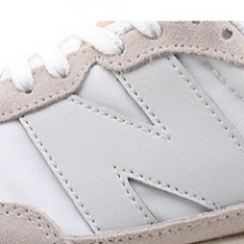 New Balance 237 Слоновая кость