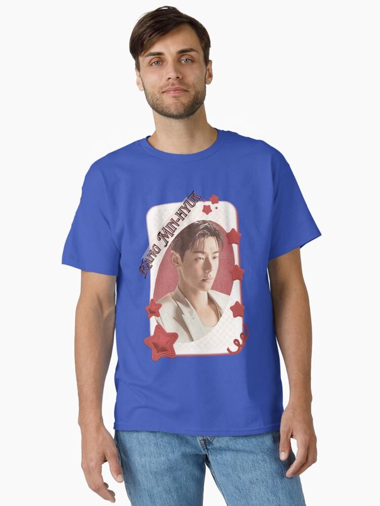 CNBLUE Kang Min-hyuk CNBLUE Kpop Group Card Red Aesthetic Collage Design Classic T-Shirt