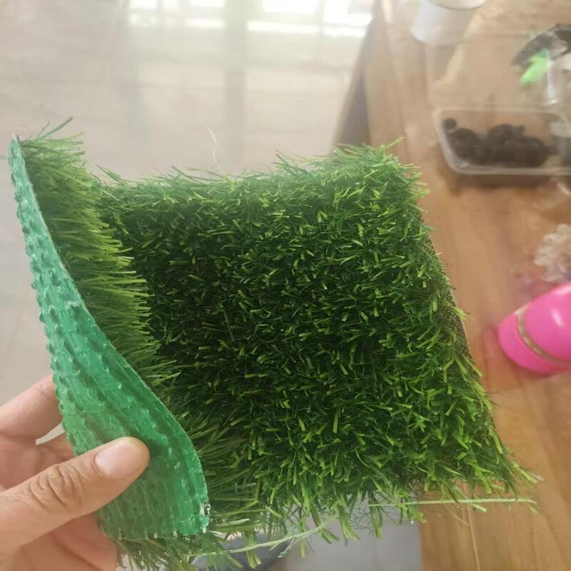 High-Quality Three-Color Artificial Grass Roll