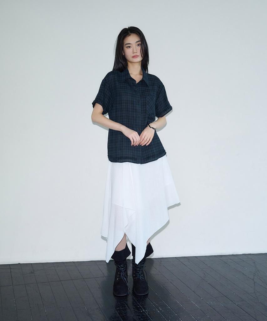 SIS A Layered Cutout Check Half Shirt [Navy]
