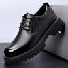 Spring Men New Retro Casual Big Head Leather Shoes Polished Color Leather Shoes High Quality Men Thick Sole Lacing Leather Shoes