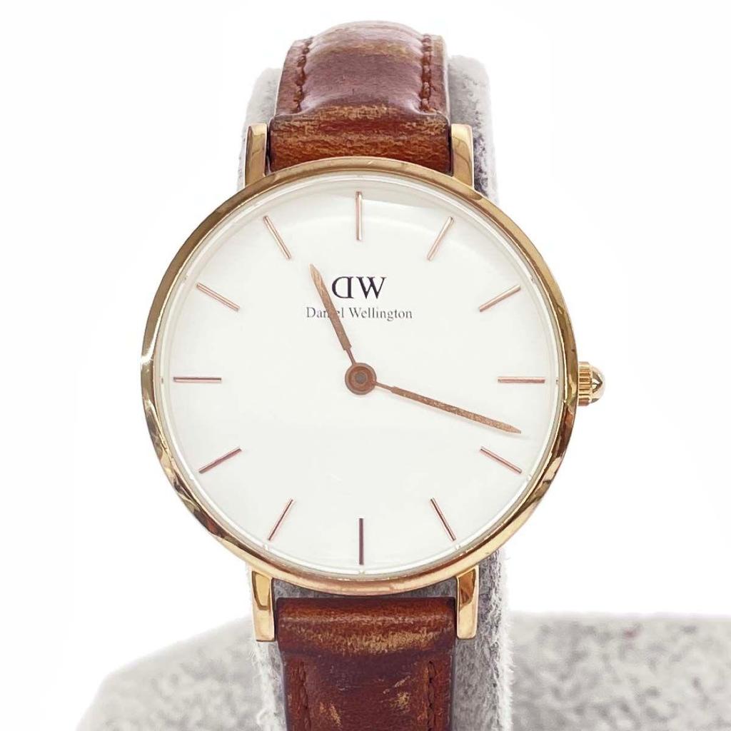 Б/у часы Daniel Wellington Daniel Wellington кварцевые Нержавеющая сталь x кожа / женские / 240001209120