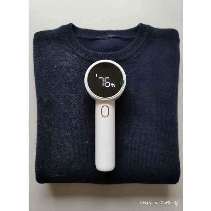Rasoir anti-bouloches rechargeable avec écran LCD – Haute performance et design moderne Couleur Blanc