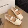 French Thick Heel Single Shoes Women's 2025 Summer New Retro One-word Buckle with Shallow Mouth Versatile Flat Mary Jane Single Shoes