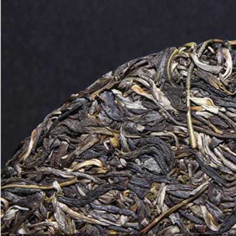 357 г Юньнаньский пуэр Сырой чай Выдержанный пуэр Органический чайный торт Китайский зеленый чай Пуэр
