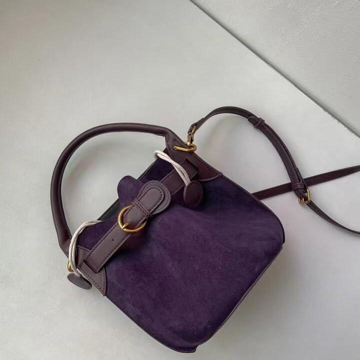 Design Women's Bag Shoulder Bag High-end Purple Bucket Bag Women's 2025 New Commuter Trendy Shoulder Messenger Bag