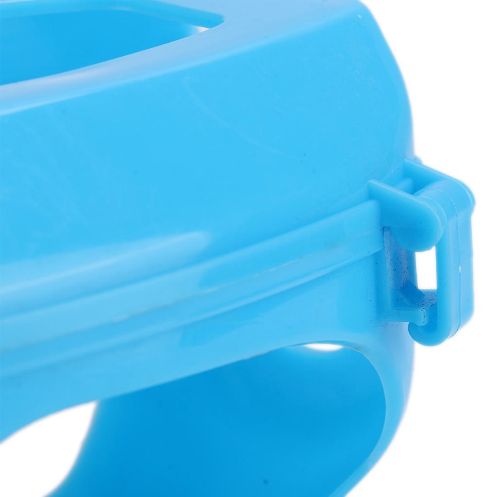 Plastic Pigeon Holder for Injection Feeding Fixed Mount Bird Supply(blue)