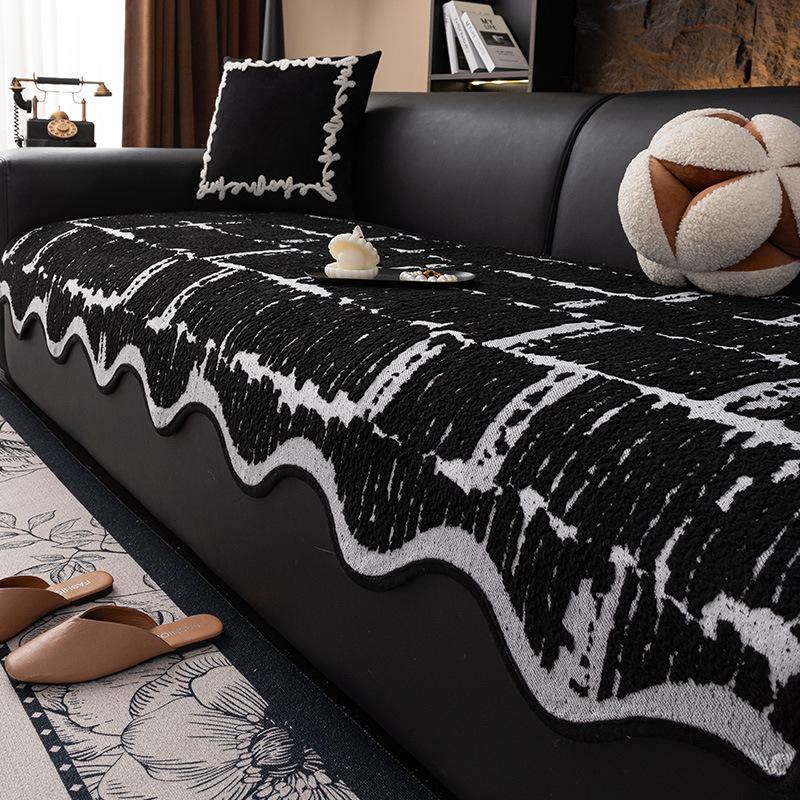 Light Luxury High-Grade Leather Sofa Cushion New Anti-Cat Scratch Cover Cloth Towel Half-Edge Velvet Autumn And Winter Special-Shaped Sofa Seat