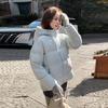 Зимняя новая короткая хлопковая одежда с капюшоном для женщин, утолщенная, теплая, свободная, одежда-хлебушек, маленькое хлопковое стеганое пальто для женщин