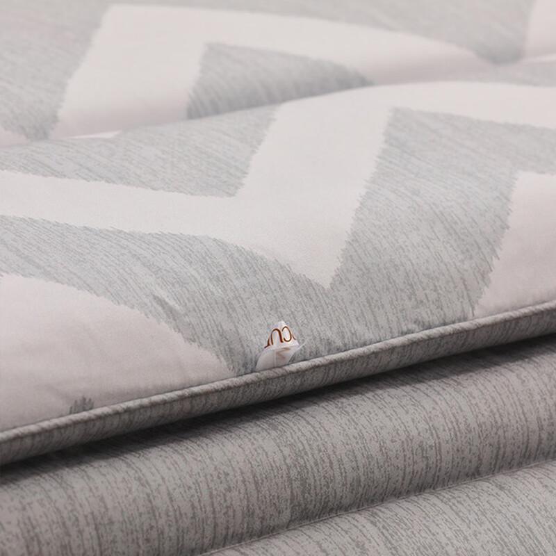 Mercury Home Textiles DH Элегантное антибактериальное одеяло с отрицательными ионами