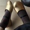 Женские туфли на плоской подошве Golden Single Shoes Женские новые туфли с круглым носком Маленькие кожаные туфли Женские туфли Мэри Джейн на плоской подошве