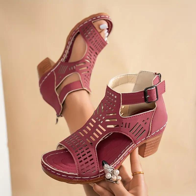 A Pair of Women's Solid Color Square Heel Sandals with Open Toe and Zipper Closure, Suitable for Beach Outdoor High-heeled Sandals