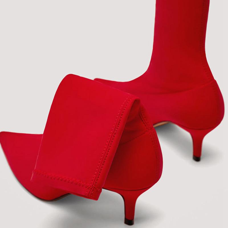 Осенние женские сапоги из эластичной ткани