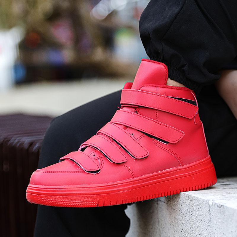 Высокая верхняя обувь Комфорт на открытом воздухе Противоскользящая ходьба Дешевая кожаная дизайнерская мужская обувь Весенние кроссовки Мужская мода Tide Man Повседневная