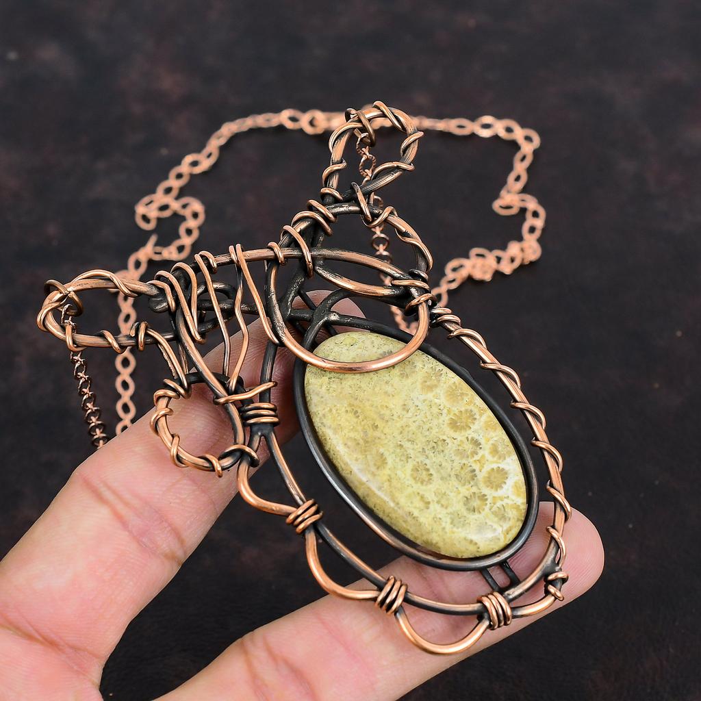 Ожерелье из ископаемого коралла с драгоценными камнями, регулируемое ожерелье с медной проволокой, уникальное ожерелье ручной работы, ювелирные изделия с медной проволокой, подарки для мамы