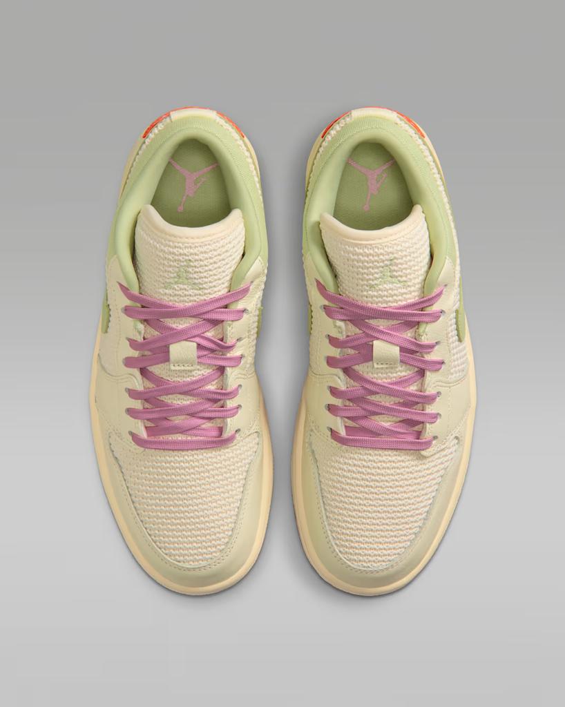 II0569-100 Nike Air Jordan 1 Low Sail/Olive Aura (Женский)
