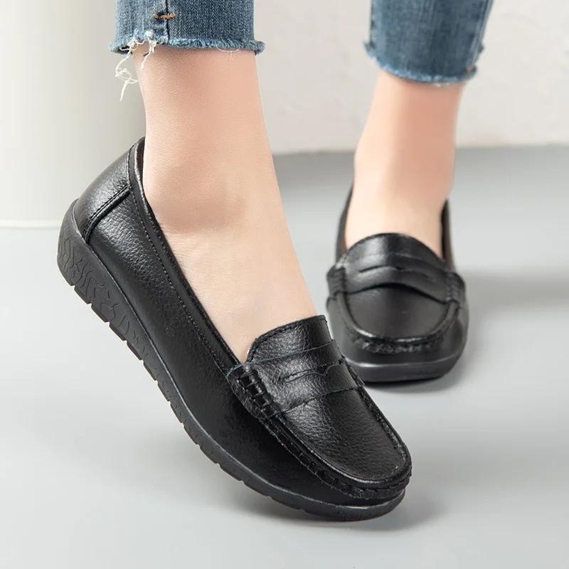 2024 New Women Shoes Moccasins Women Flats Loafers Female Casual Walking Footwear Plus Size Genuine Leather Sneakers for Women