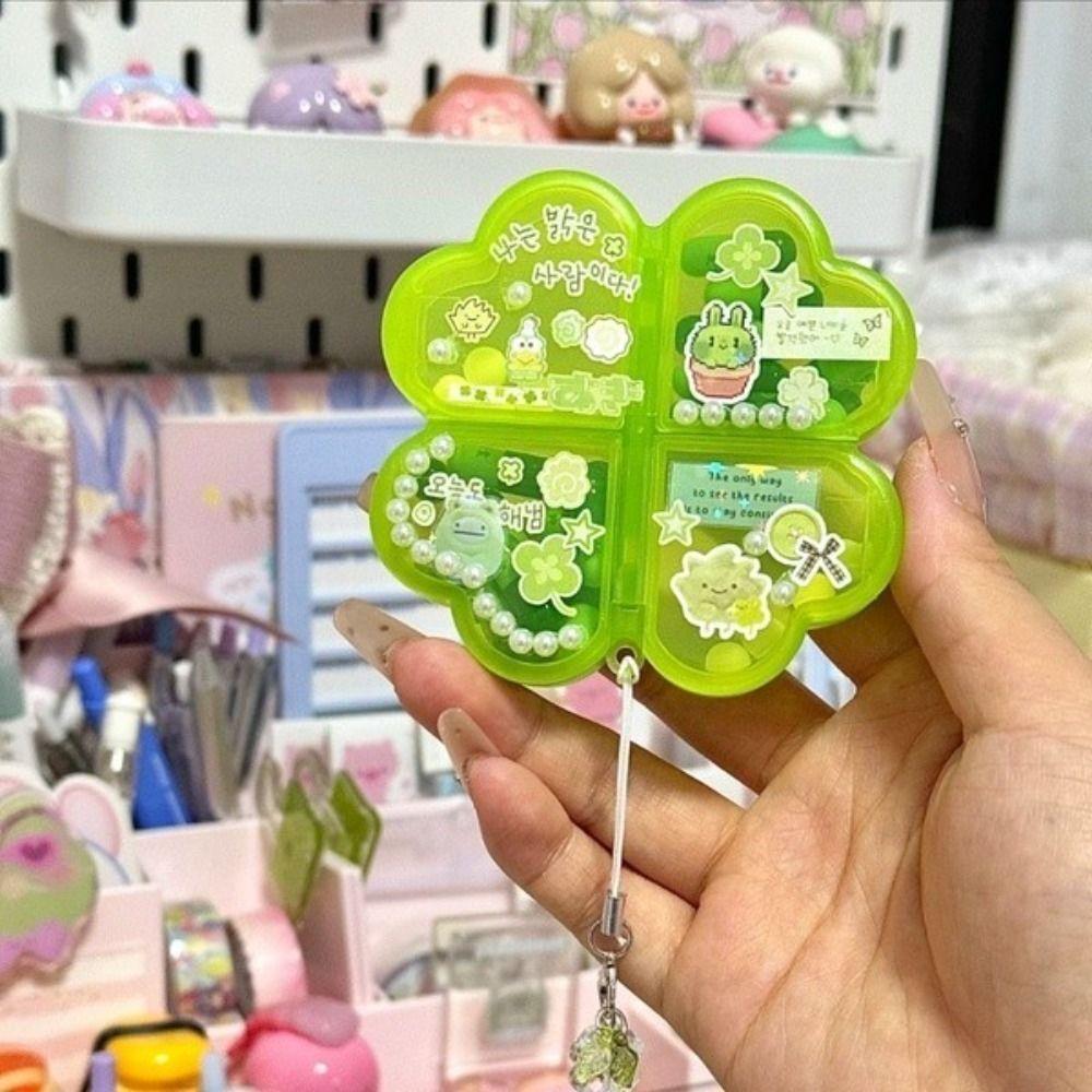 Four-leaf Clover Daily Pill Organizer Drug Separation Drug Contain Mini Pill Storage Box