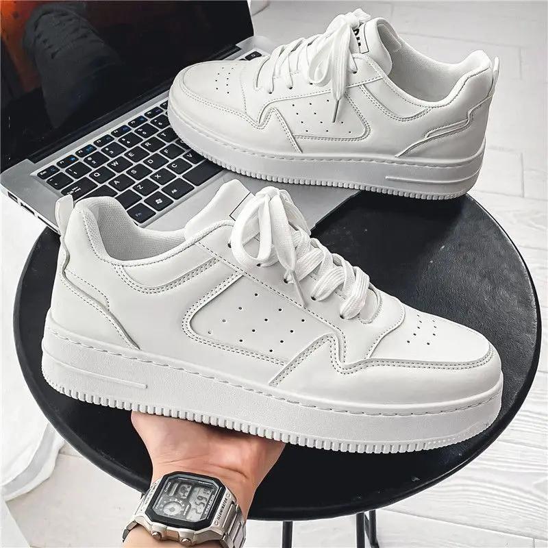 Fashion Men's Shoes Fashion White Casual Sports Shoes 2024 Summer Outdoor Comfortable Running Shoes for Men Flat Vulcanize Shoe Sneakers