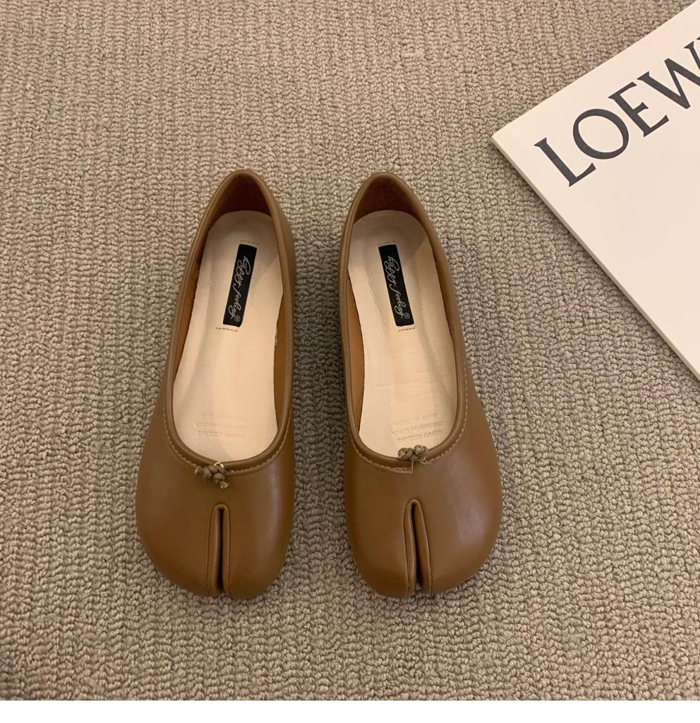 Туфли-бобы женские 2021 лето плоская подошва с разрезом на пальце и дизайном с пряжкой 'horsebit'