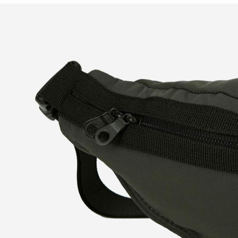 New Balance Nqj Nbgcdfl703 49 Padded Waist Bag