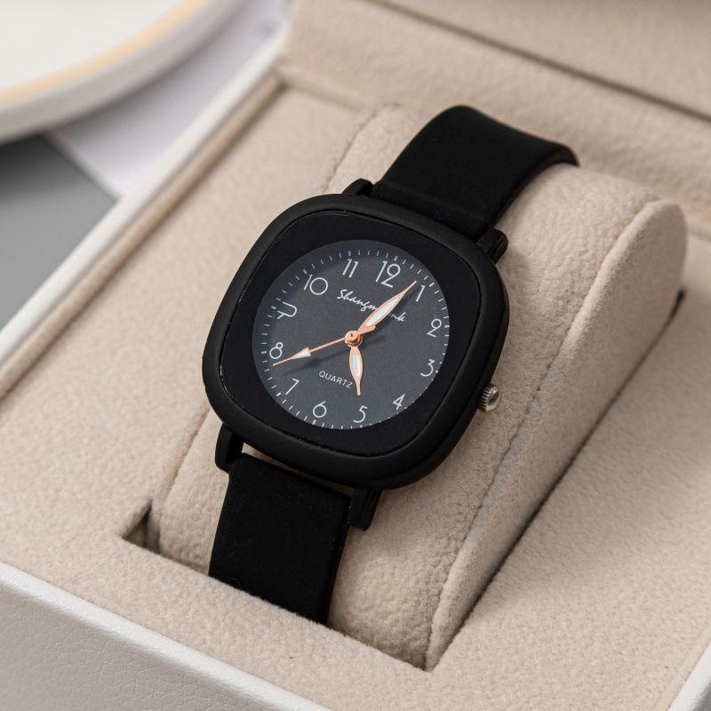 Original Design Square Women's Quartz Watches Fashion Students Clock Cute Girl's Clock Best Gifts for Ladies