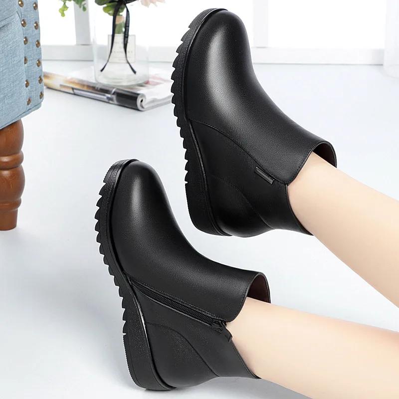 3.5cm Fashion 2025 Comfortable All Match Flat Platform Shoes Short Boots for Women Snow Ankle Boots for Mom Office