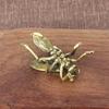 Micro Carved Brass Bee Mini Ornament Exquisite Insect Desktop Decoration Craft Home Decoration Bee Tea Pet Ornament Miniatures