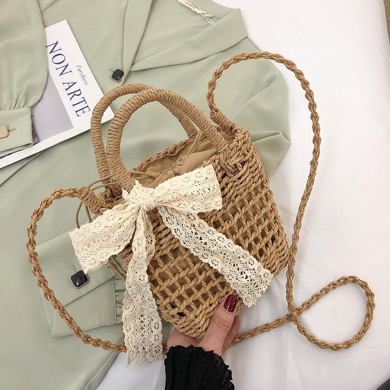 Yogodlns Соломенная сумка с цветочной вышивкой и бантом, тканая полая сумка-ведро на плечо, праздничная пляжная сумка, летняя сумка через плечо, сумка