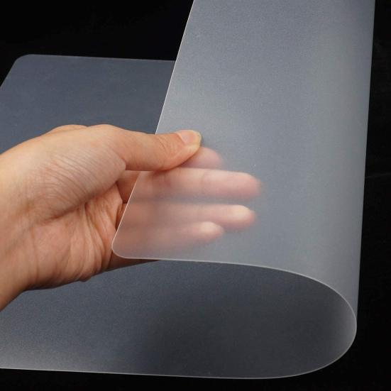 Transparent Dinner Table Placemat Heat Resistant Easy To Clean Scratch-resistant Reusable Protective Placemats