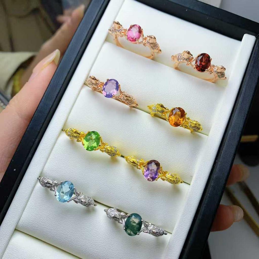 Открытое кольцо из стерлингового серебра 925 пробы с натуральными драгоценными камнями и дизайном лошади - Роскошное ощущение высокого класса