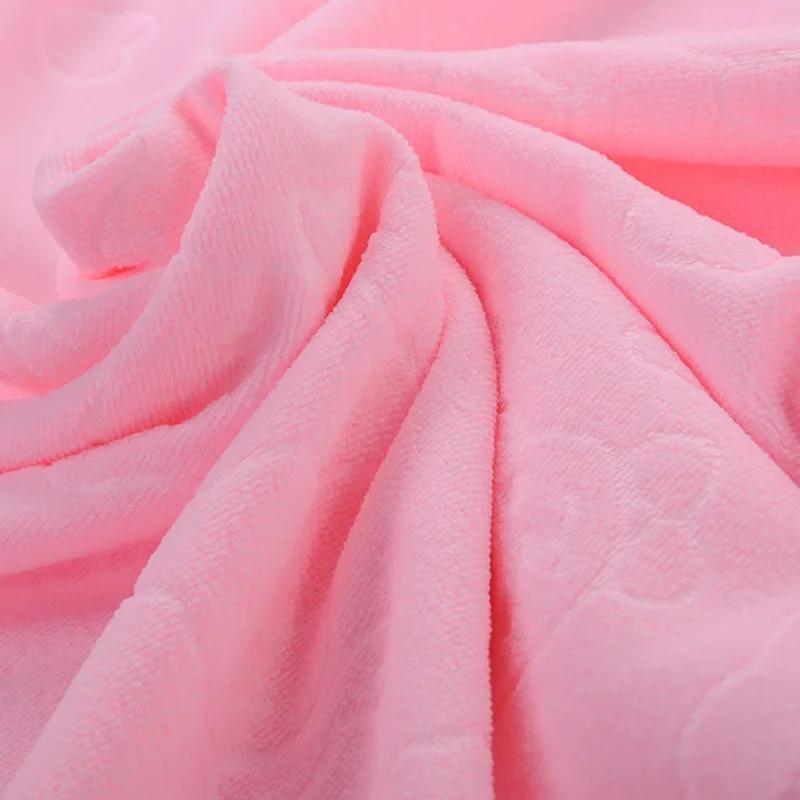 Quick Drying Dog and Cat Towels Soft Fiber Towels Absorbent Bath Towel Pet Bathrobe Convenient Cleaning Towel Pet Supplies