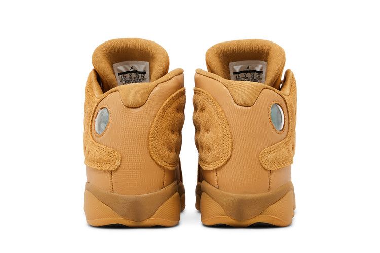 Детские кроссовки Jordan 13 Retro Wheat (GS) Элементарное золото/Барочный коричнево-жевательная резинка-желтый