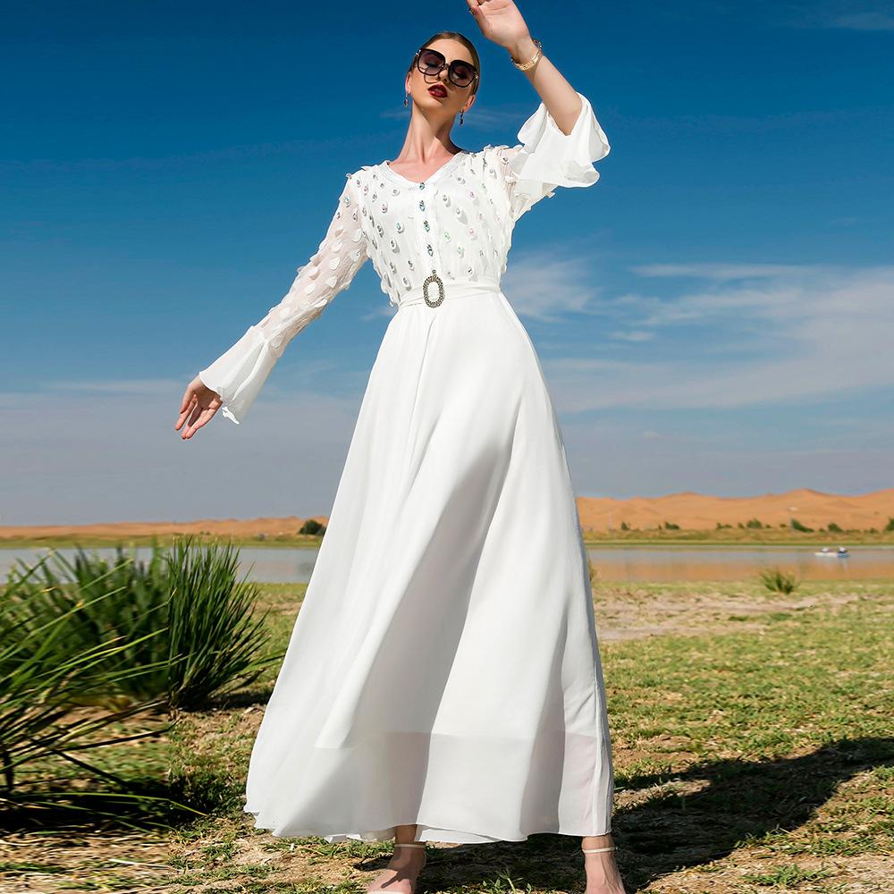 Ближневосточное мусульманское женское белое трехмерное вышитое красочными стразами тонкое свободное платье