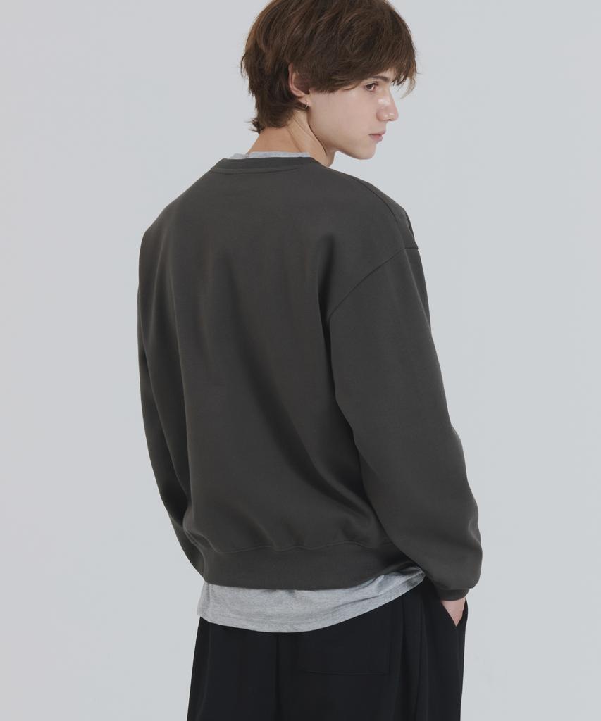 PIANER Hapho Oversized Crop Sweatshirt (Dark Khaki)