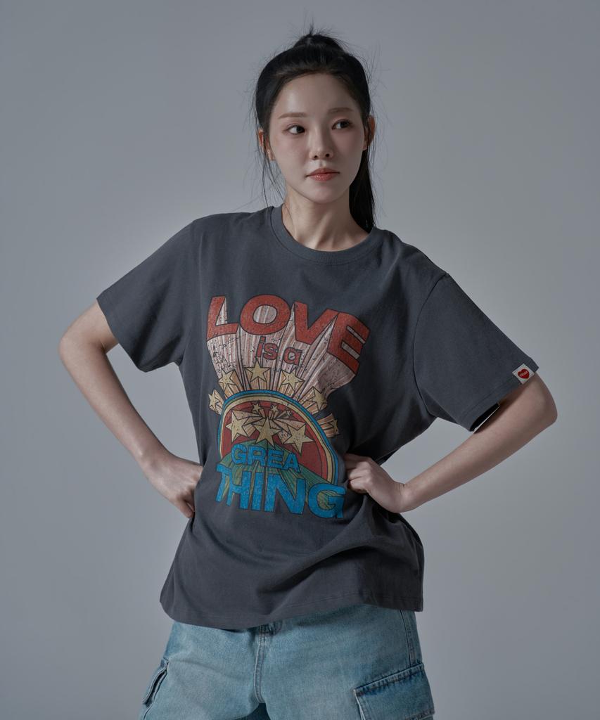 WAARFORWOMAN Wt-73 Love Short Sleeve T-Shirt_Charcoal