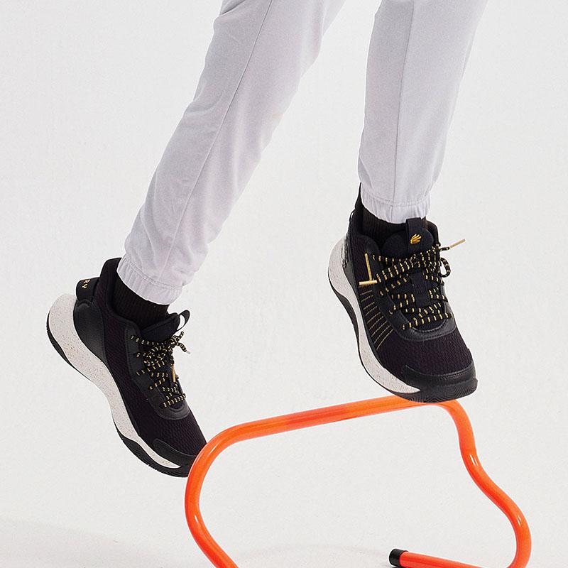 Under Armour Кроссовки Curry 3Z7 GS White Black Kids 3026623-100