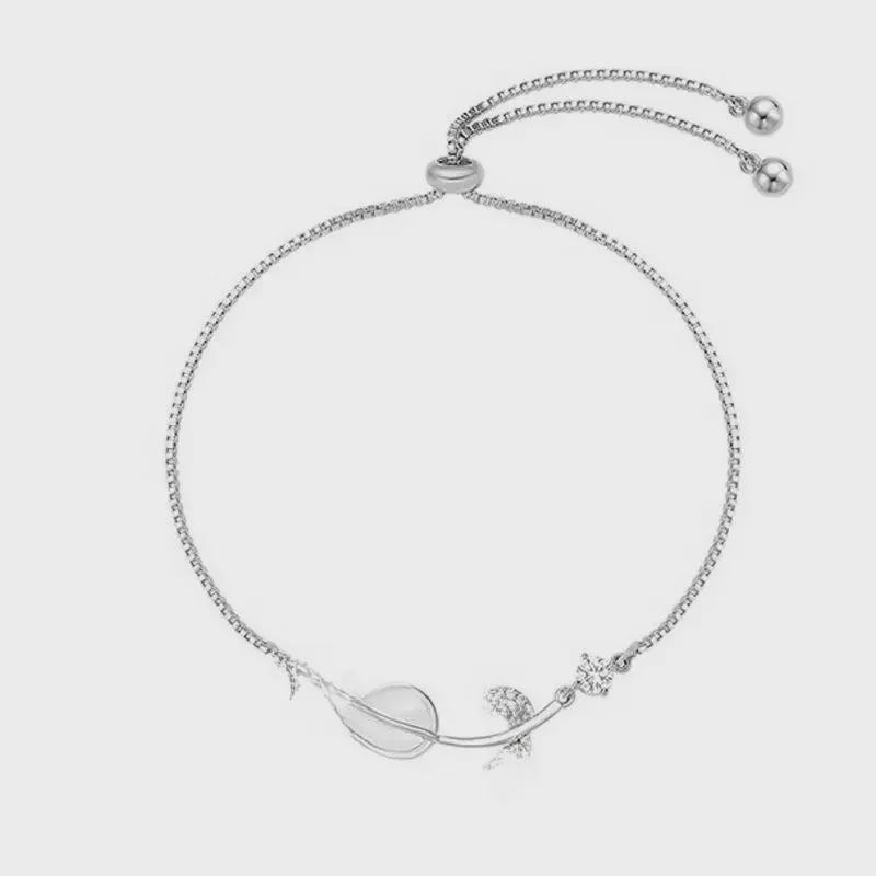 Браслет «Тюльпан-роза» с пересечением границ: Камень кошачий глаз от Niche Design на день рождения девушки.