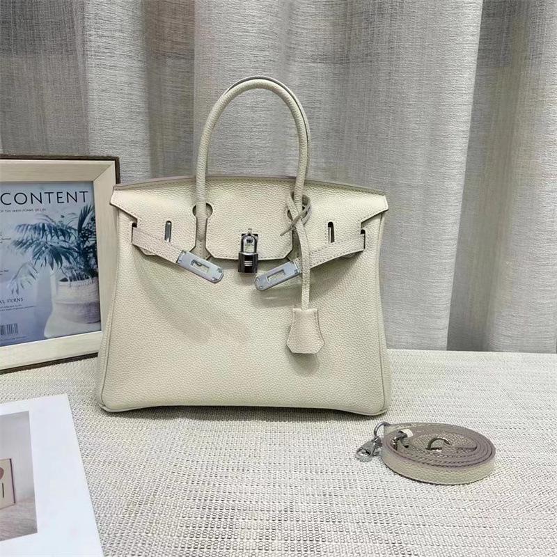 Сумка через плечо из коровьей кожи Togo с узором личи – Kelly Commuter Женская мода 2024