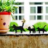Garden Cat Signs Metal Black Cat Silhouette Statues Bird Repellent Outdoor Decor Cat Mother And Kids Signs for Yard Lawn Decorations