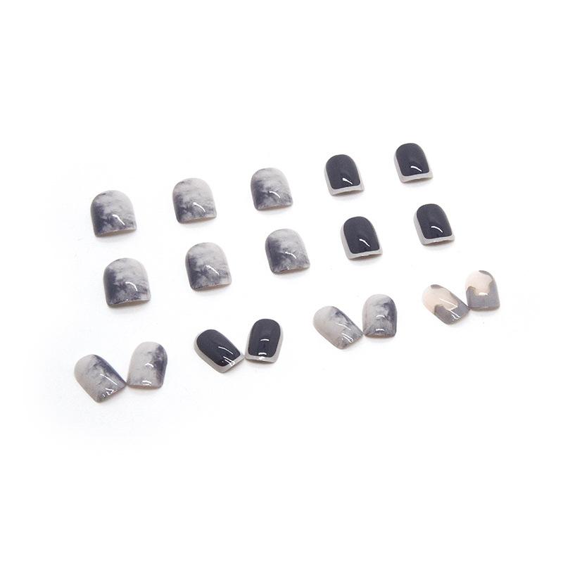 24 шт. Зимние ледниковые синие постепенно меняющиеся пятна износа броня простые милые прохладные инсы ветер белые накладные ногти